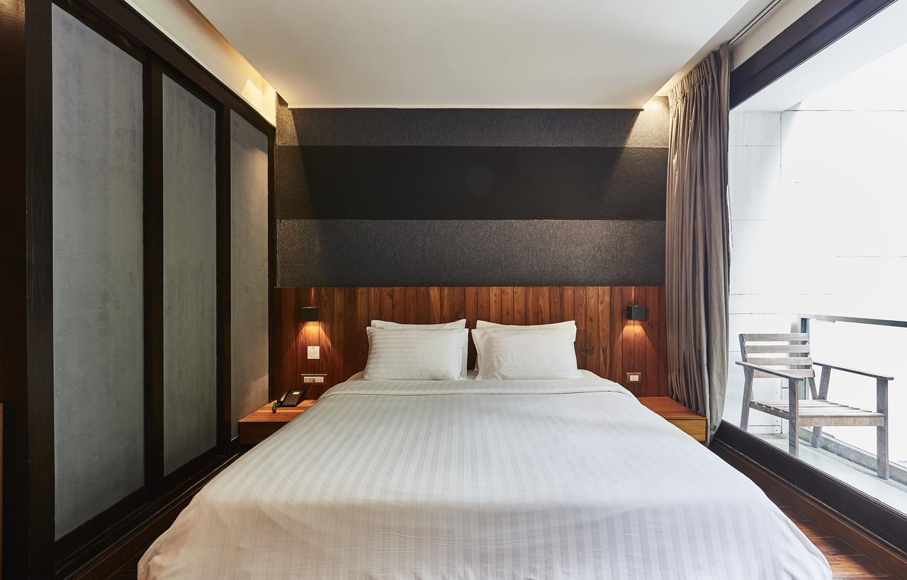 Luxx Langsuan Hotel - Sha Plus Bangkok Extérieur photo